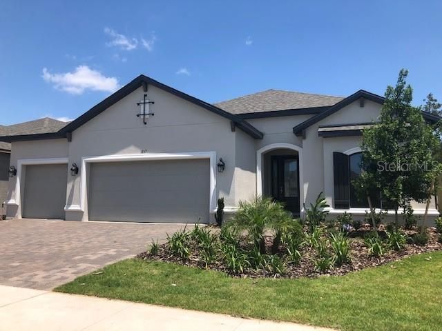 Recently Sold: $410,000 (3 beds, 3 baths, 2275 Square Feet)