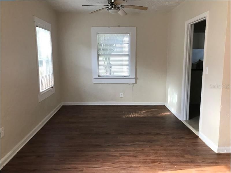 Recently Rented: $850 (3 beds, 1 baths, 1005 Square Feet)