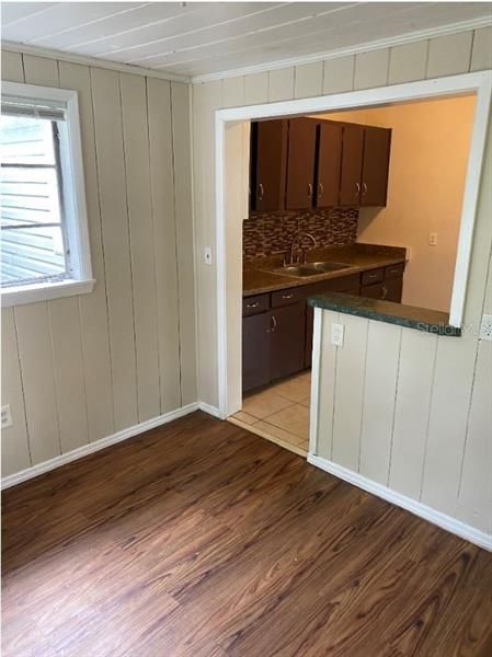 Recently Rented: $850 (3 beds, 1 baths, 1005 Square Feet)