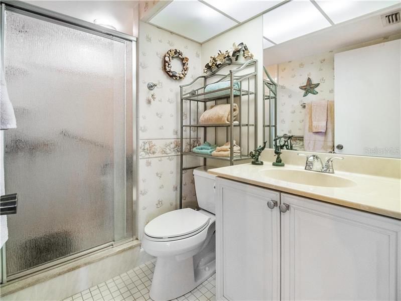 最近售出: $375,000 (2 贝兹, 2 浴室, 1175 平方英尺)