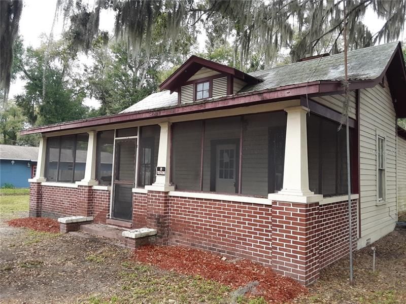 Recently Sold: $59,900 (3 beds, 1 baths, 1046 Square Feet)