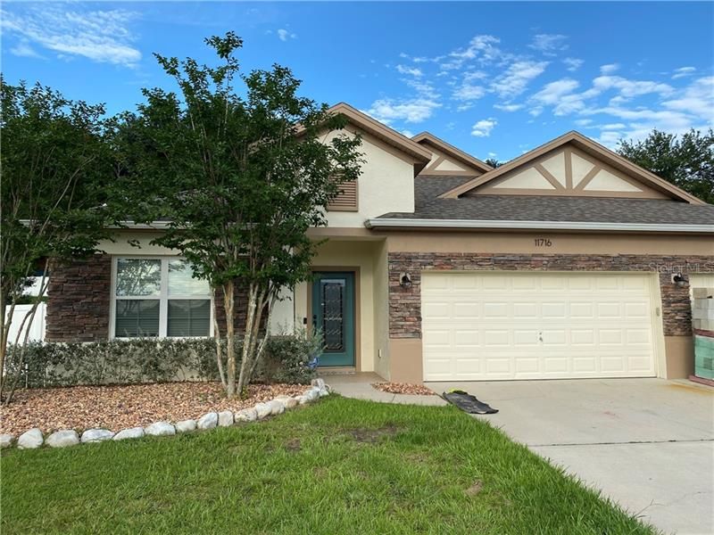 Recently Sold: $389,000 (4 beds, 2 baths, 2794 Square Feet)