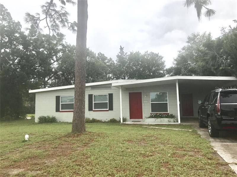 Recently Rented: $1,300 (3 beds, 1 baths, 1009 Square Feet)