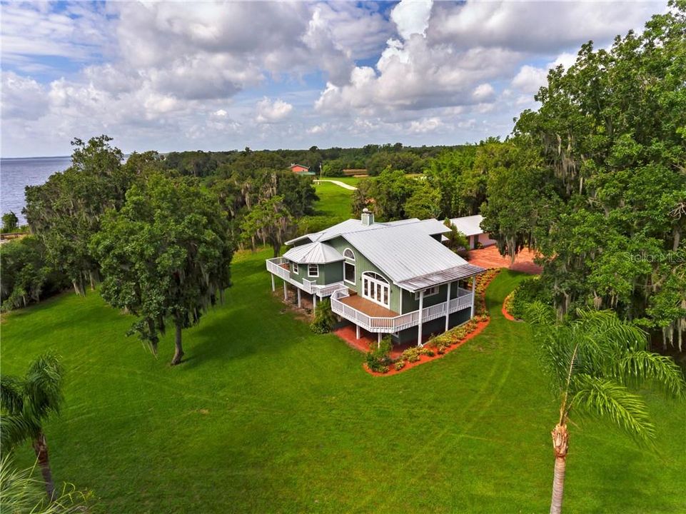 Recently Sold: $999,000 (4 beds, 3 baths, 4255 Square Feet)