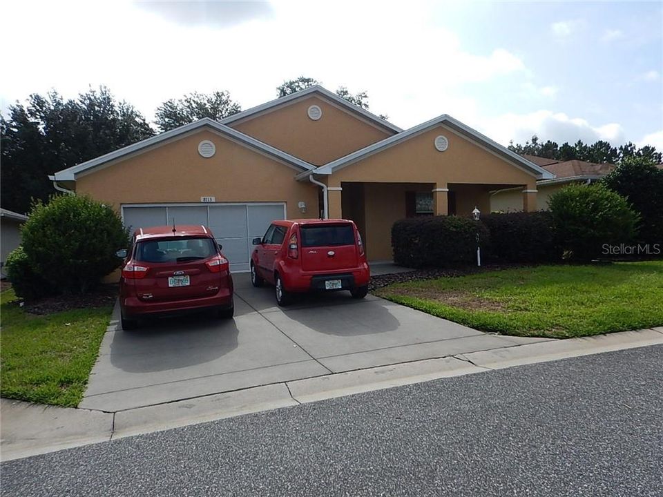Recently Sold: $214,900 (3 beds, 3 baths, 1831 Square Feet)
