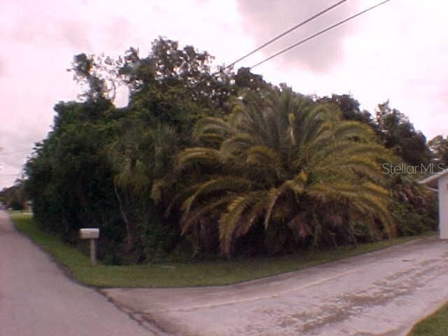 Vendido Recientemente: $38,000 (0.18 acres)