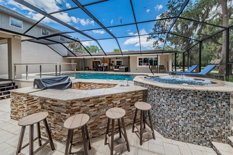 Recently Sold: $1,500,000 (5 beds, 6 baths, 4690 Square Feet)