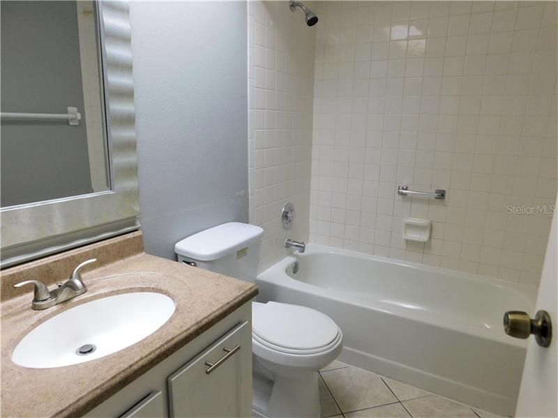 Недавно арендовано: $1,350 (2 спален, 2 ванн, 870 Квадратных фут)