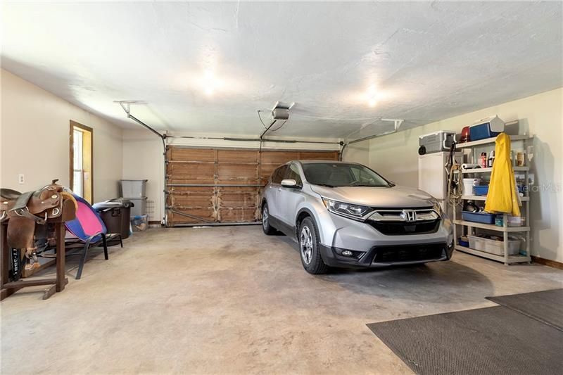 Recently Sold: $310,000 (3 beds, 2 baths, 1869 Square Feet)