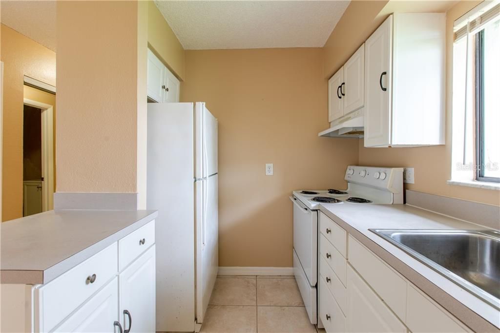 Recently Sold: $68,900 (1 beds, 1 baths, 476 Square Feet)