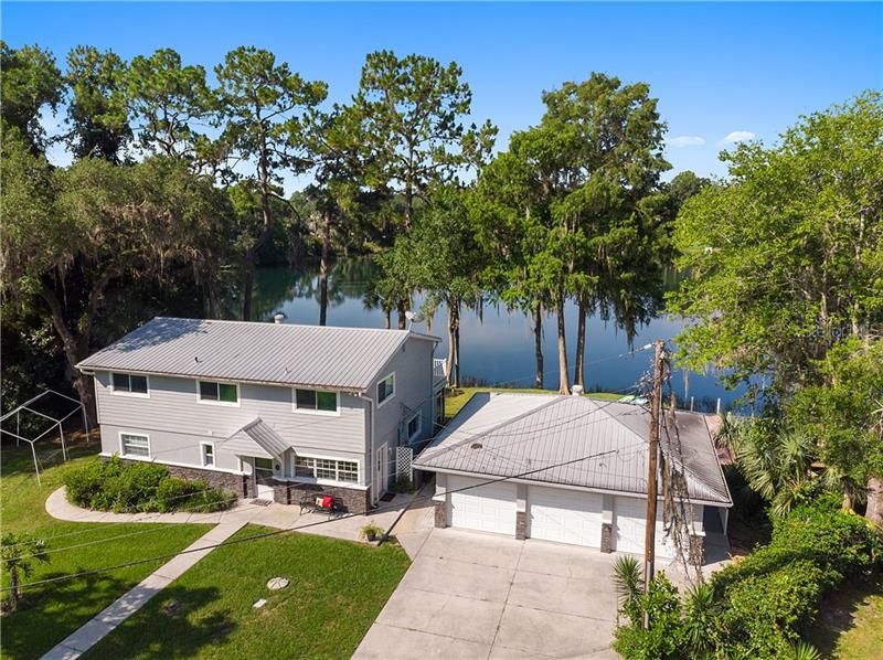 Recently Sold: $625,000 (4 beds, 2 baths, 2240 Square Feet)