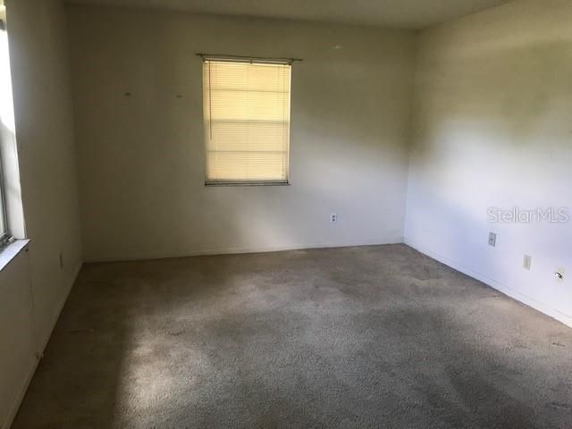 Recently Rented: $600 (2 beds, 1 baths, 625 Square Feet)
