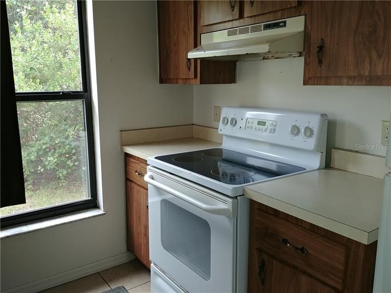 Recently Rented: $850 (2 beds, 2 baths, 868 Square Feet)