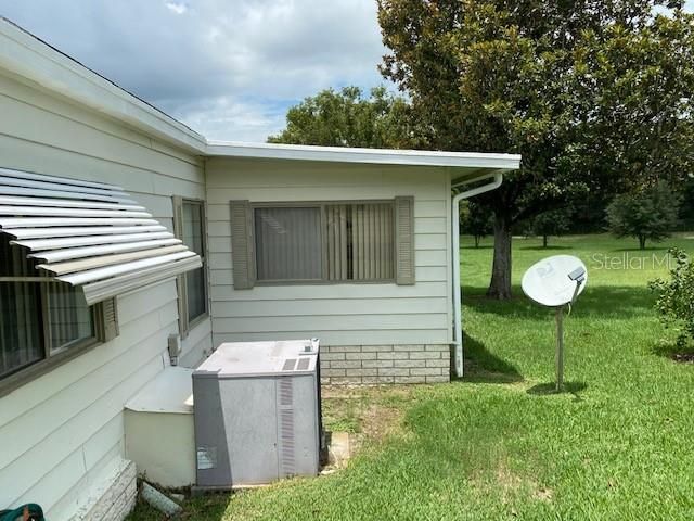 Recently Sold: $95,000 (2 beds, 2 baths, 1330 Square Feet)