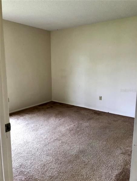 Recently Rented: $700 (2 beds, 2 baths, 855 Square Feet)