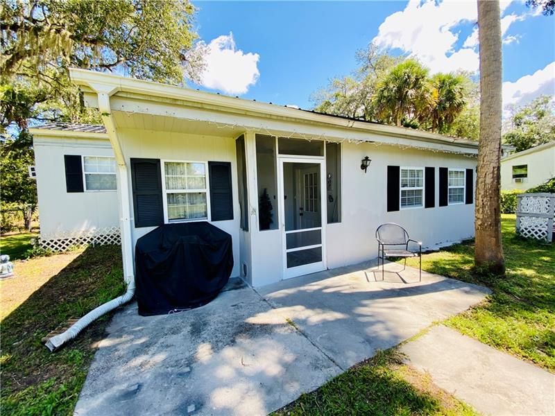 Recently Sold: $74,900 (2 beds, 1 baths, 1026 Square Feet)