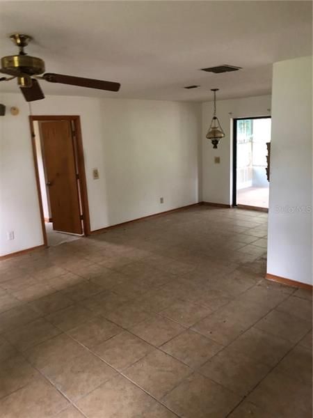 Recently Sold: $89,000 (2 beds, 2 baths, 1192 Square Feet)
