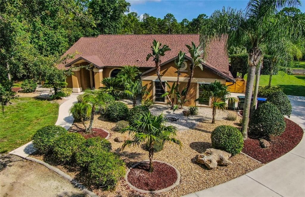 最近售出: $659,000 (4 贝兹, 2 浴室, 2560 平方英尺)