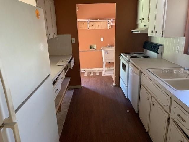 Recently Sold: $59,000 (2 beds, 2 baths, 962 Square Feet)