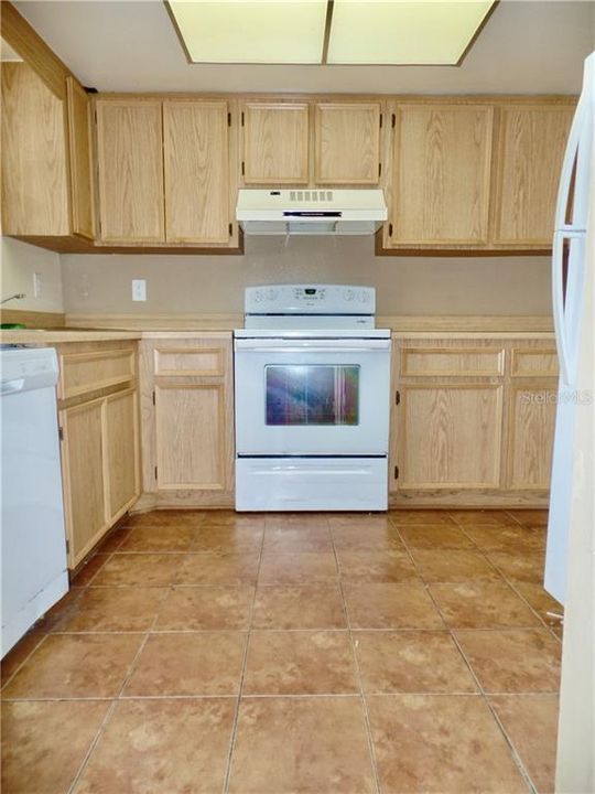 Recently Sold: $114,000 (2 beds, 2 baths, 1033 Square Feet)