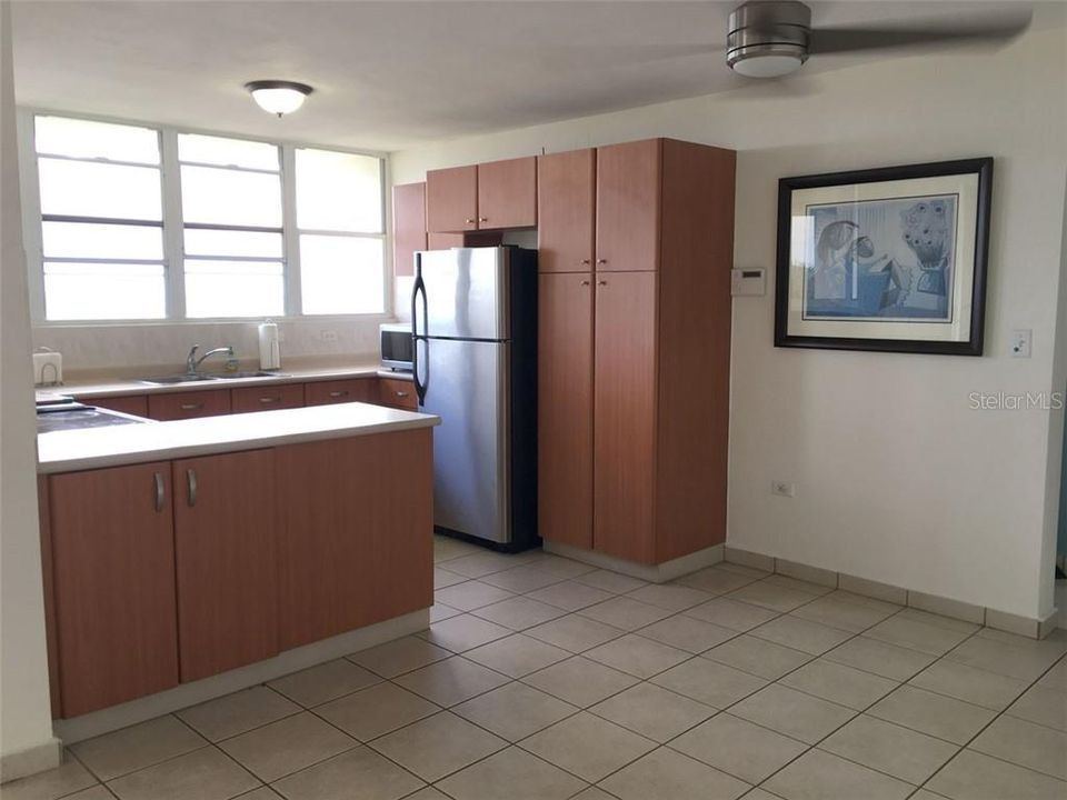 Vendido Recientemente: $135,000 (3 camas, 2 baños, 1255 Pies cuadrados)