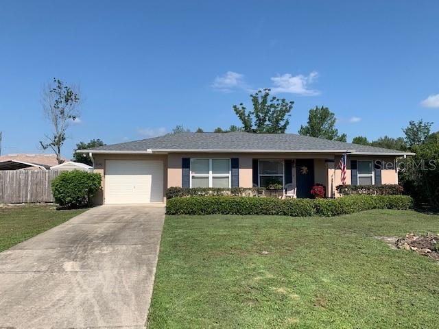 Recently Sold: $165,700 (3 beds, 2 baths, 1105 Square Feet)