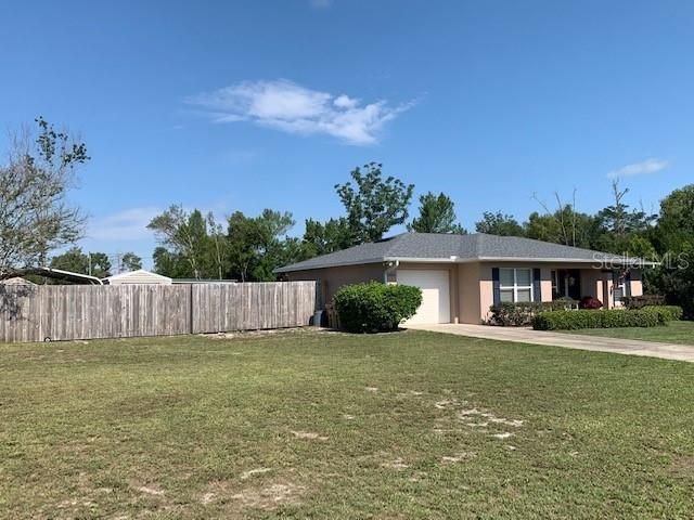 Recently Sold: $165,700 (3 beds, 2 baths, 1105 Square Feet)