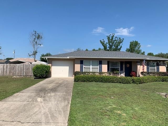 Recently Sold: $165,700 (3 beds, 2 baths, 1105 Square Feet)