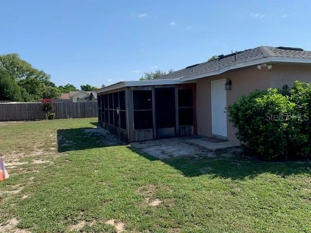 Recently Sold: $165,700 (3 beds, 2 baths, 1105 Square Feet)