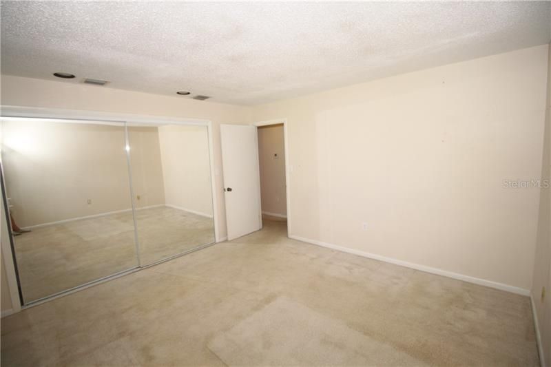 Recently Sold: $95,000 (2 beds, 2 baths, 1189 Square Feet)