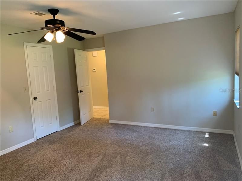 Recently Rented: $1,350 (2 beds, 2 baths, 1225 Square Feet)