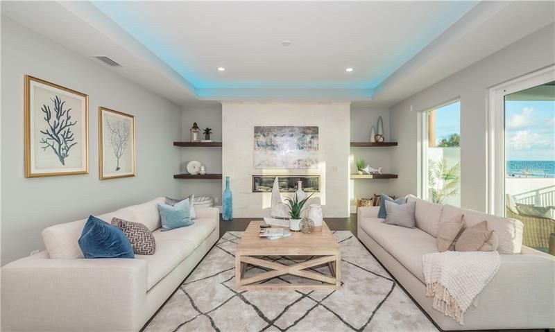 Recently Sold: $5,990,000 (4 beds, 4 baths, 6267 Square Feet)