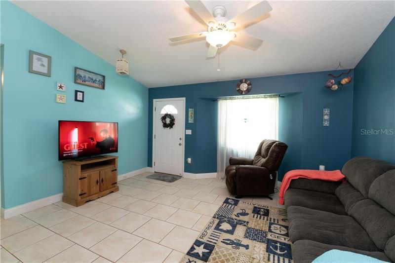 Recently Sold: $175,000 (3 beds, 2 baths, 1260 Square Feet)