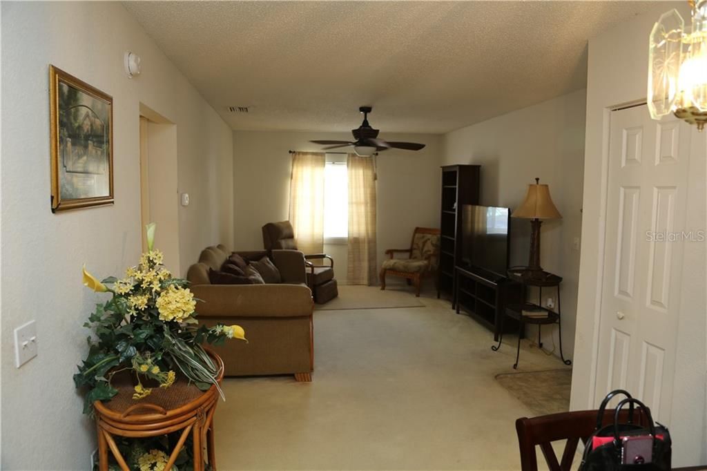 Recently Sold: $84,900 (1 beds, 1 baths, 648 Square Feet)