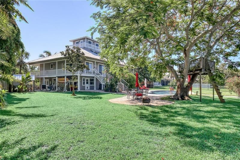 Recently Sold: $1,230,000 (5 beds, 4 baths, 4063 Square Feet)