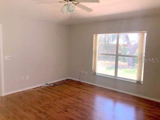 Recently Rented: $1,595 (3 beds, 2 baths, 1835 Square Feet)