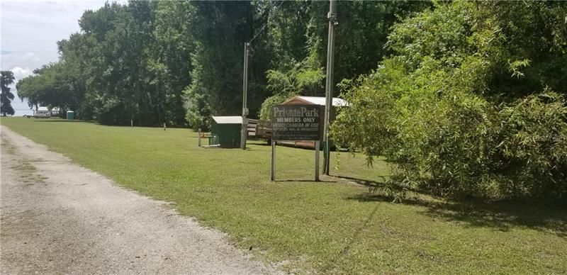 Private Park Sign toward Lake