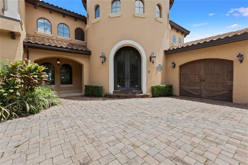 Recently Sold: $1,150,000 (4 beds, 4 baths, 5775 Square Feet)