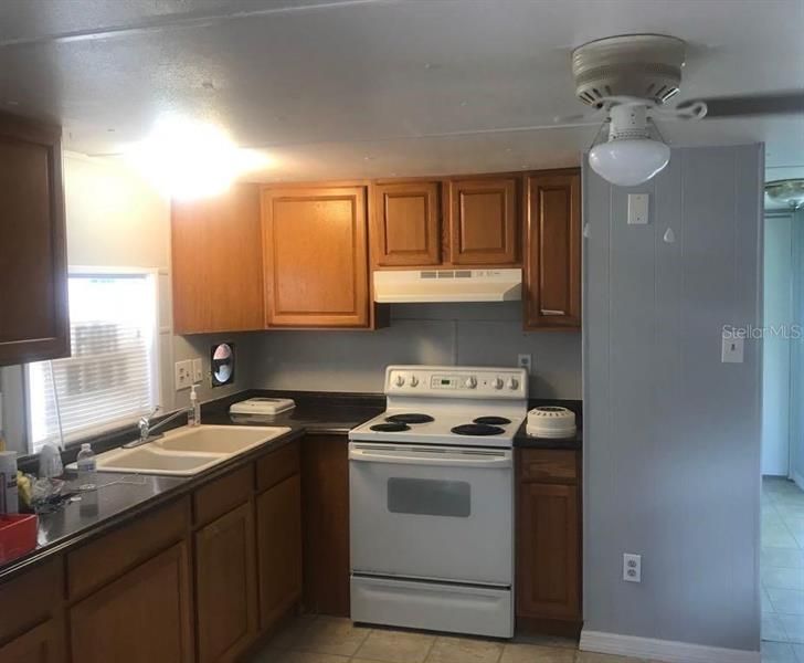 Recently Rented: $1,000 (2 beds, 2 baths, 672 Square Feet)
