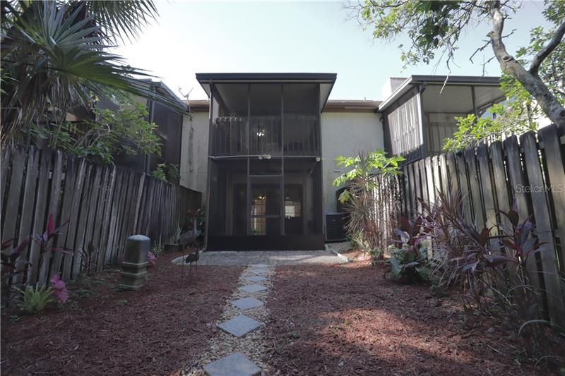 Recently Sold: $190,000 (2 beds, 2 baths, 1458 Square Feet)