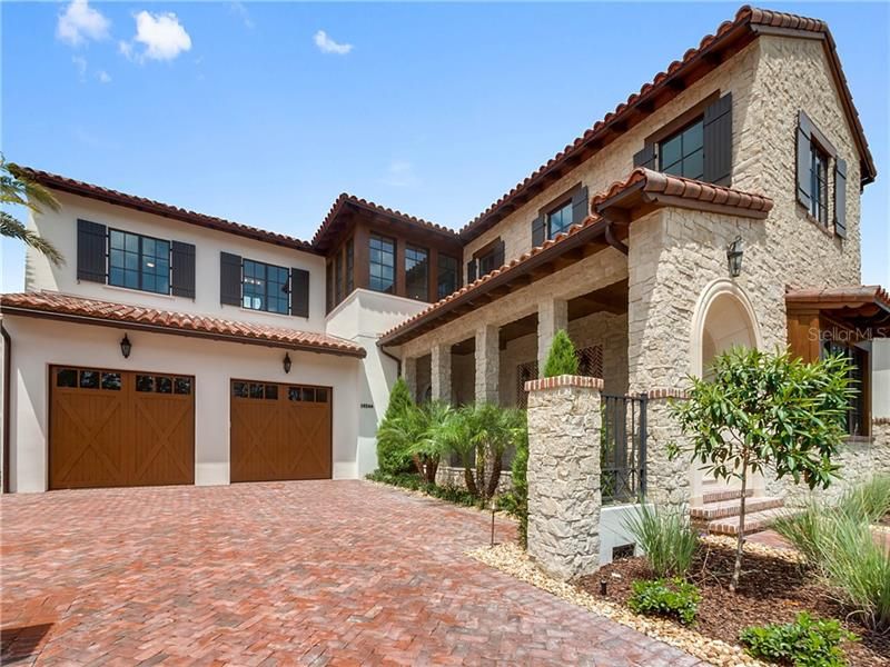 Recently Sold: $3,470,000 (5 beds, 5 baths, 4752 Square Feet)