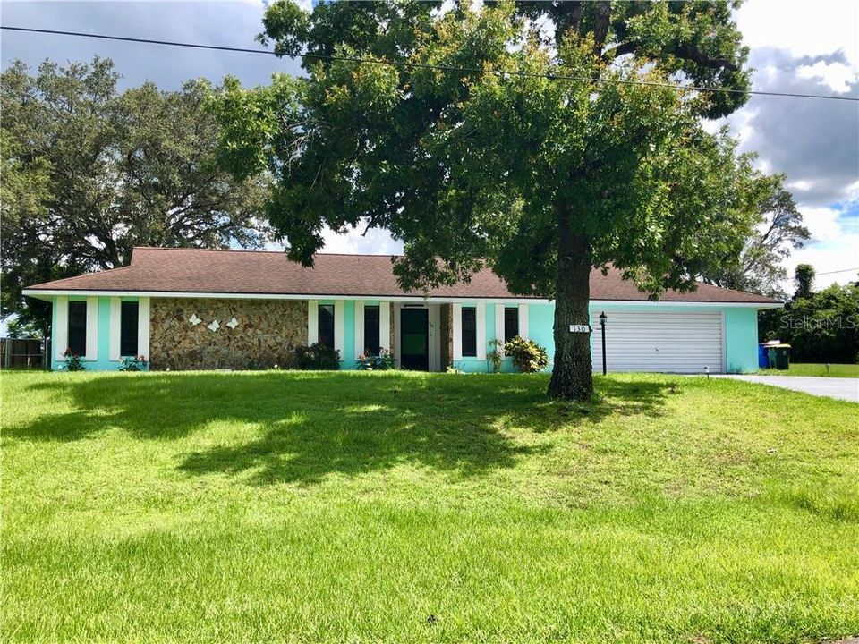 Recently Sold: $182,000 (3 beds, 2 baths, 2160 Square Feet)