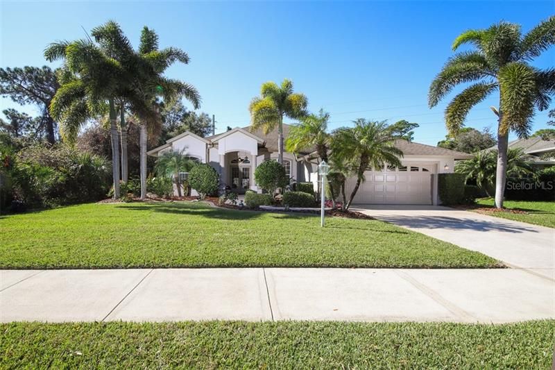 Recently Sold: $359,900 (3 beds, 2 baths, 2058 Square Feet)