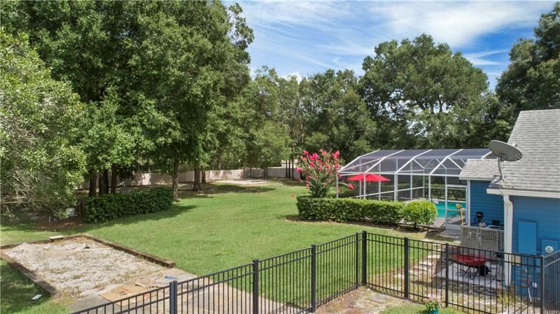 Recently Sold: $455,000 (4 beds, 3 baths, 2404 Square Feet)