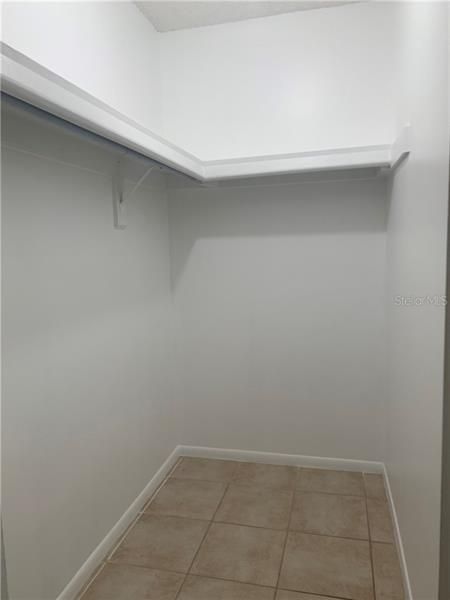 Vendido Recientemente: $124,900 (2 camas, 2 baños, 875 Pies cuadrados)