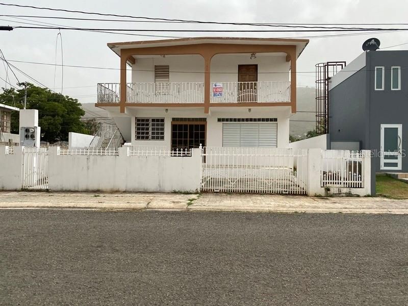 Recently Sold: $59,900 (9 beds, 4 baths, 2546 Square Feet)