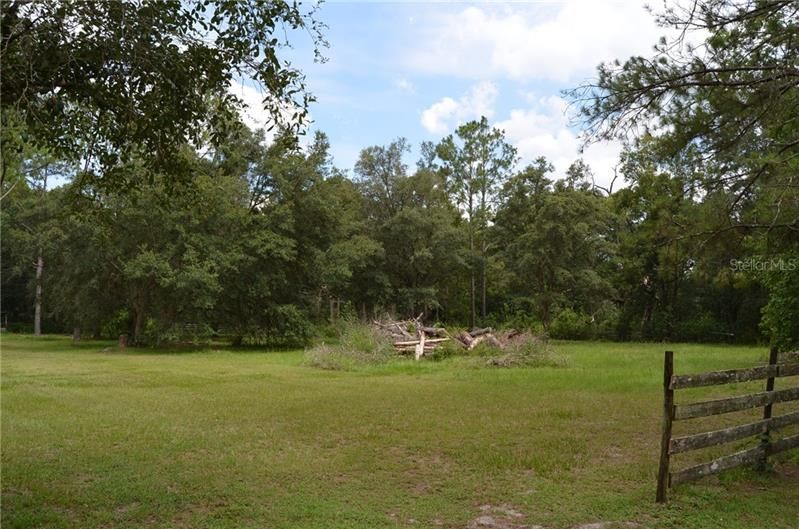 Vendido Recientemente: $69,999 (5.59 acres)