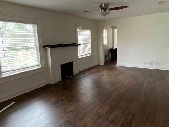 Recently Rented: $1,500 (3 beds, 1 baths, 766 Square Feet)