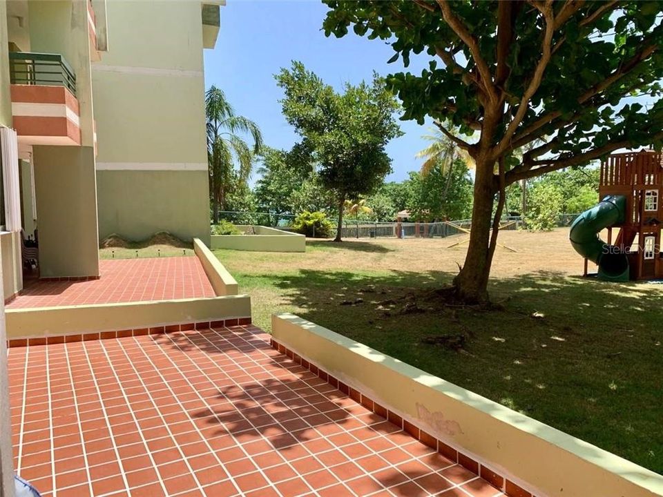 Vendido Recientemente: $180,000 (3 camas, 2 baños, 1258 Pies cuadrados)