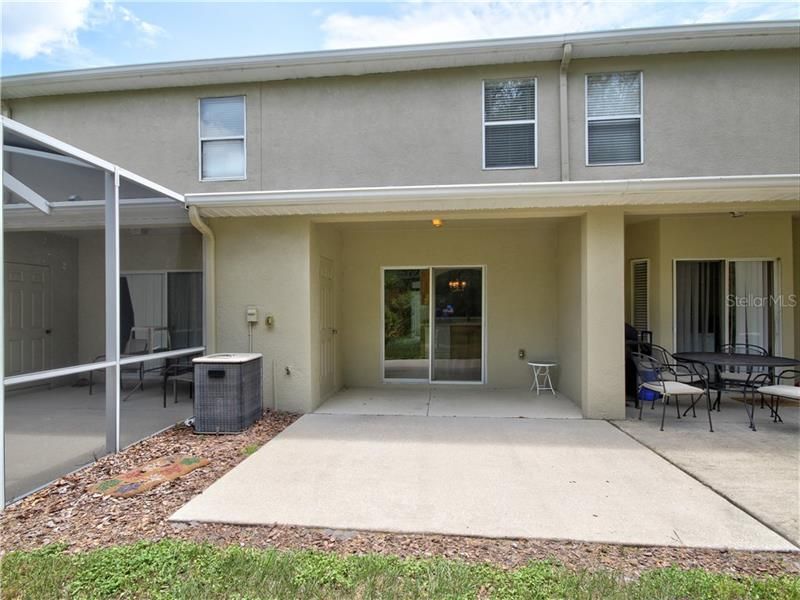 Recently Sold: $159,900 (3 beds, 2 baths, 1383 Square Feet)